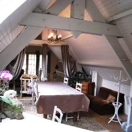 Bed and breakfast Les Roches Brunes - Chambres D'hotes Fleurines