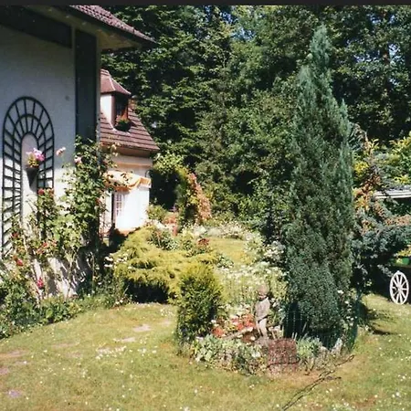 Les Roches Brunes - Chambres D'hotes * Fleurines