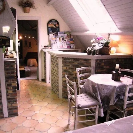Bed and breakfast Les Roches Brunes - Chambres D'hotes