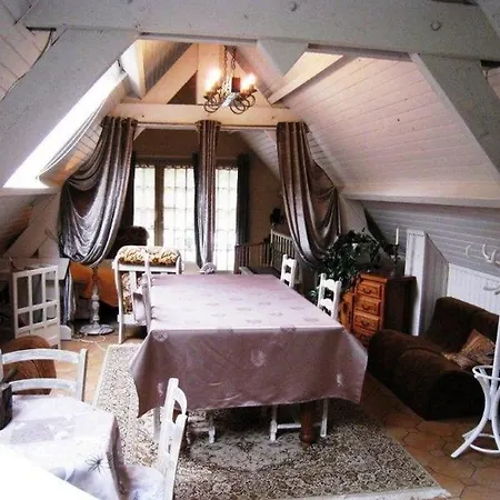 Les Roches Brunes - Chambres D'hotes *