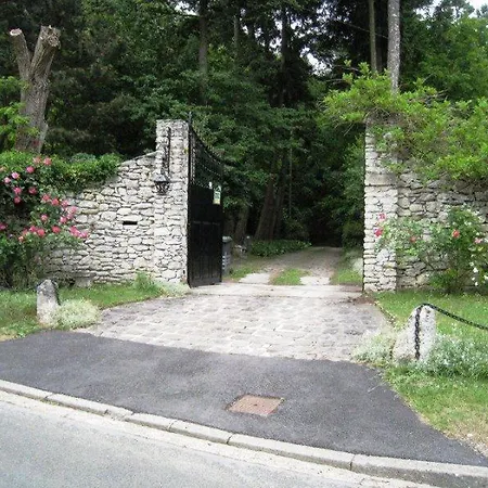 Bed and breakfast Les Roches Brunes - Chambres D'hotes