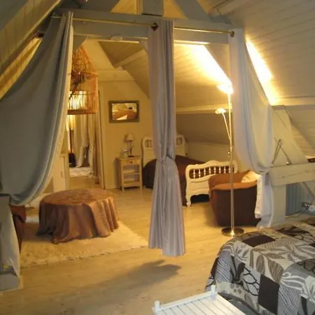 Les Roches Brunes - Chambres D'hotes * Fleurines