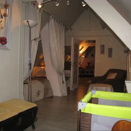 Les Roches Brunes - Chambres D'hotes * Fleurines